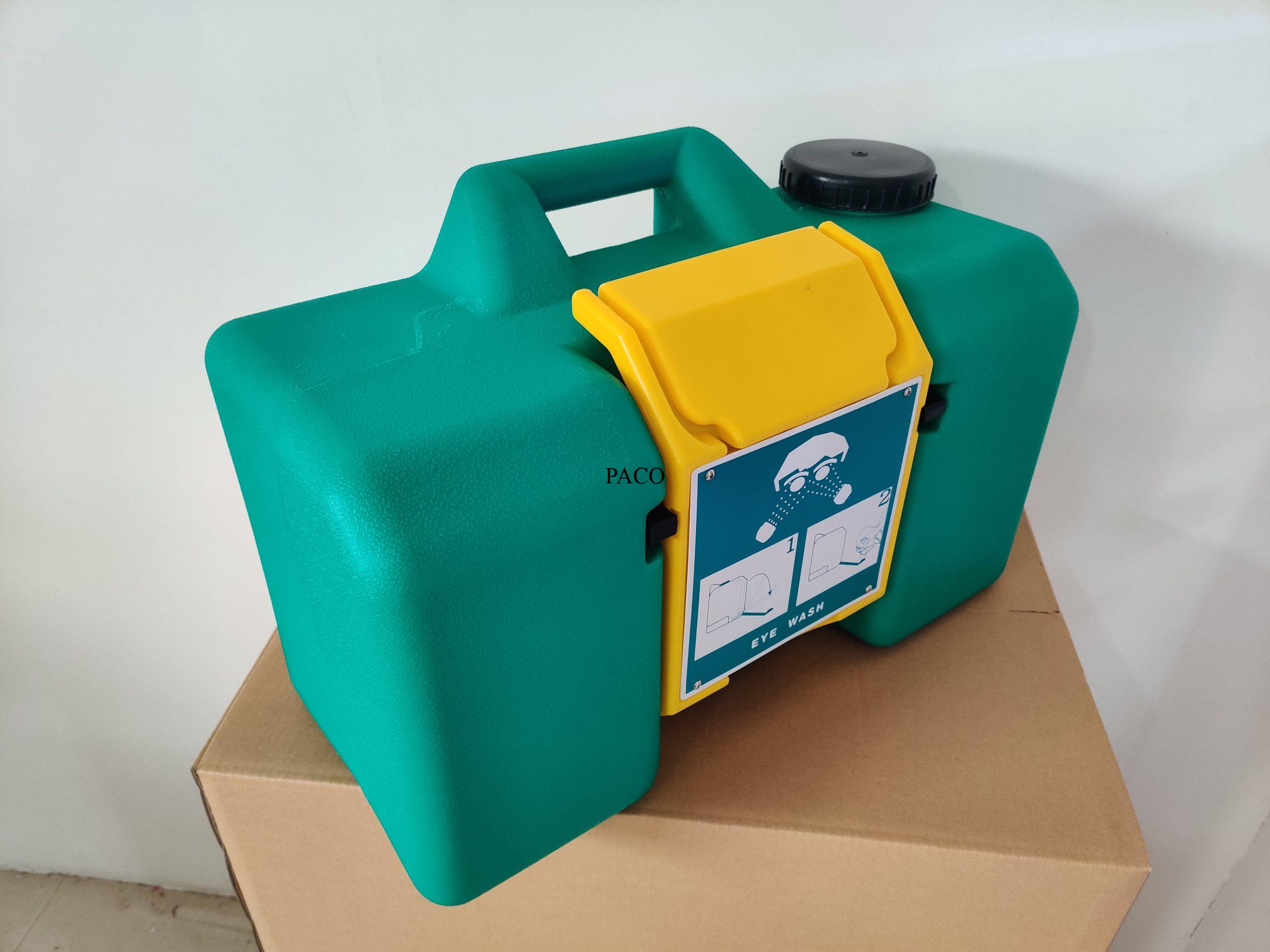 Portable eyewash station unit for workplace chemical exposure emergencies
